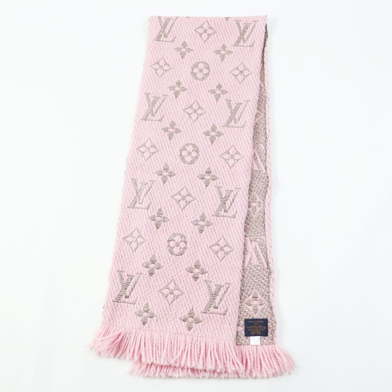 Louis Vuitton Monogram Scarf Rose Valerine - Barde - Image 4
