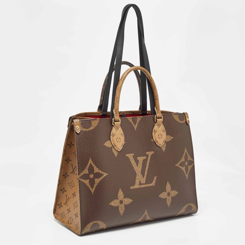 Louis Vuitton Reverse Monogram Giant Canvas Onthego Mm Bag - Barde - Image 2