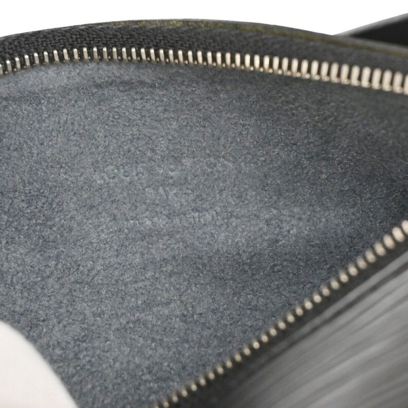 Louis Vuitton Soufflot  Leather Clutch Bag - Barde - Image 5