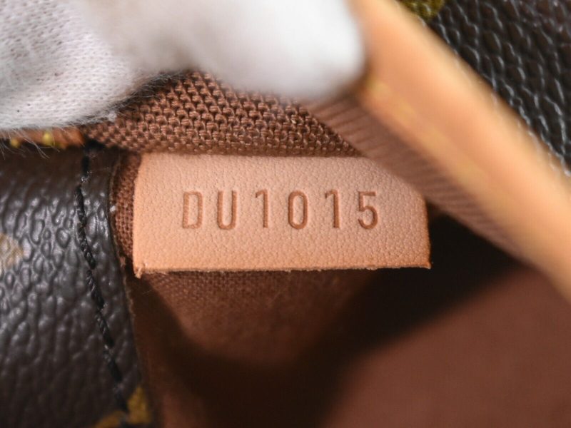 Louis Vuitton Popincourt  Canvas Shoulder Bag - Barde - Image 6