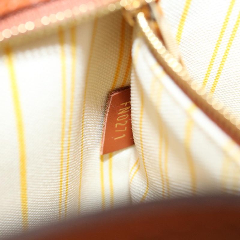 Louis Vuitton Onthego Gm  Synthetic Tote Bag - Barde - Image 6