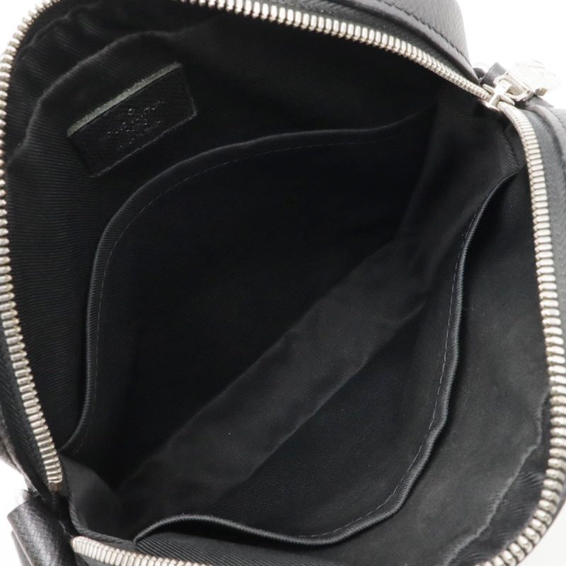 Louis Vuitton Taiga Anton Leather Shoulder Bag M33431 - Barde - Image 6