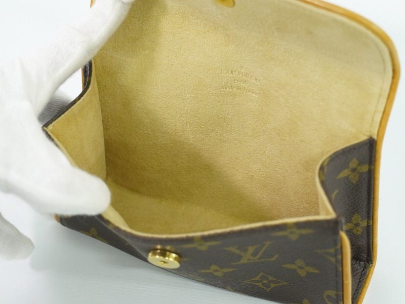 Louis Vuitton Pochette Florentine  Canvas Clutch Bag - Barde - Image 4