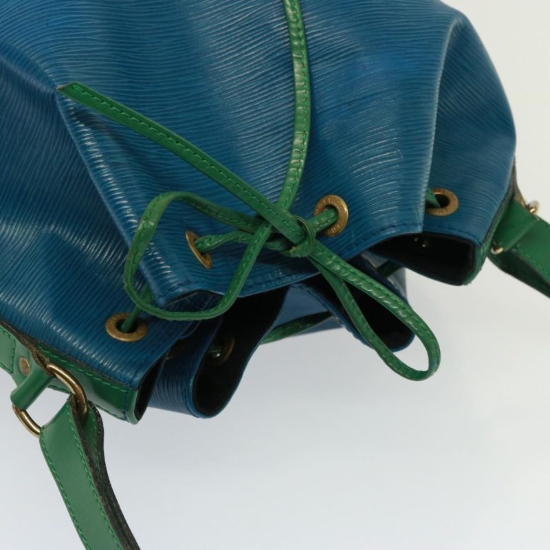 Louis Vuitton Noé  Leather Shoulder Bag - Barde - Image 4