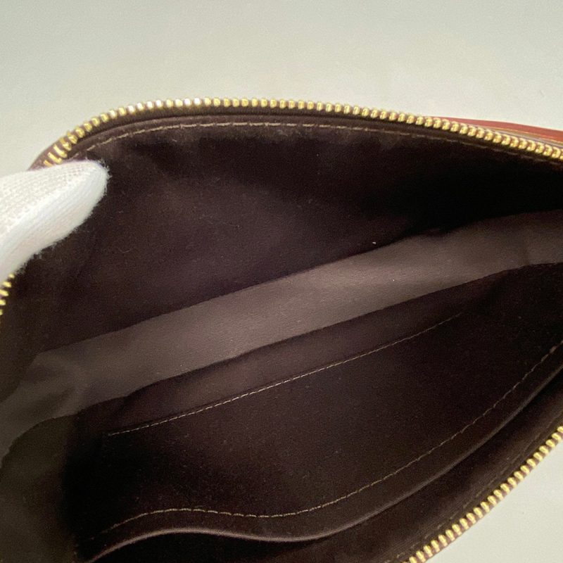 Louis Vuitton Pochette Accessoires  Patent Leather Clutch Bag - Barde - Image 5