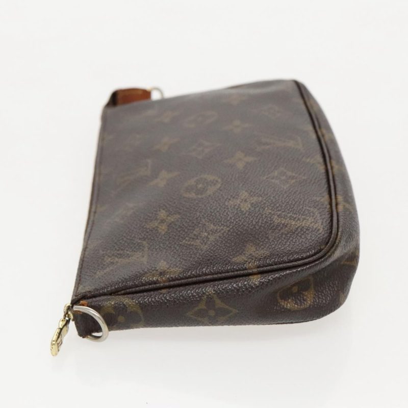 Louis Vuitton Pochette Accessoire  Canvas Clutch Bag - Barde - Image 4