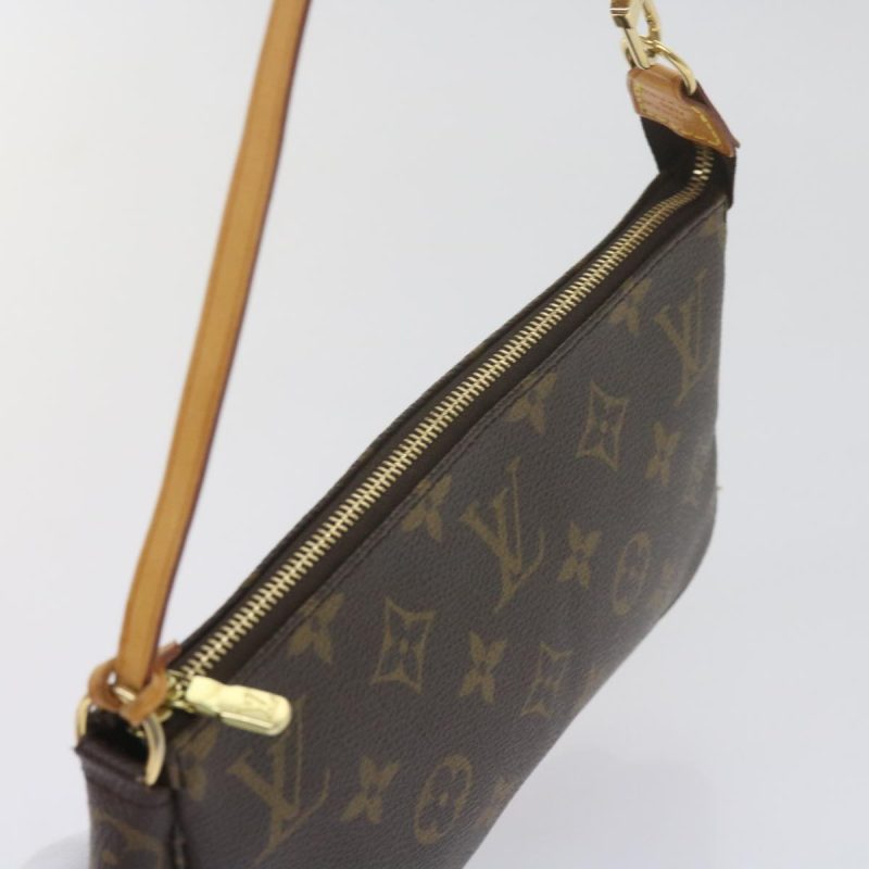 Louis Vuitton Pochette Accessoire  Canvas Clutch Bag - Barde - Image 4