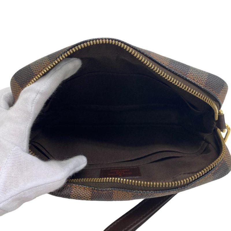 Louis Vuitton Pochette Macao  Canvas Clutch Bag - Barde - Image 4
