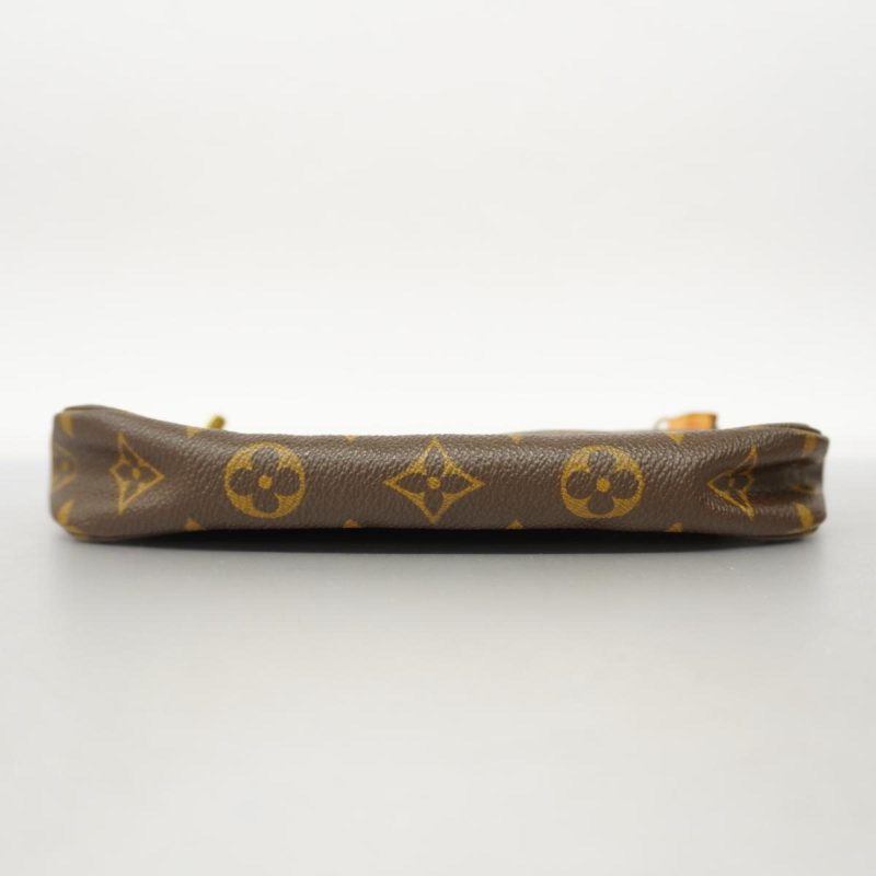 Louis Vuitton Pochette Accessoire  Canvas Clutch Bag - Barde - Image 3