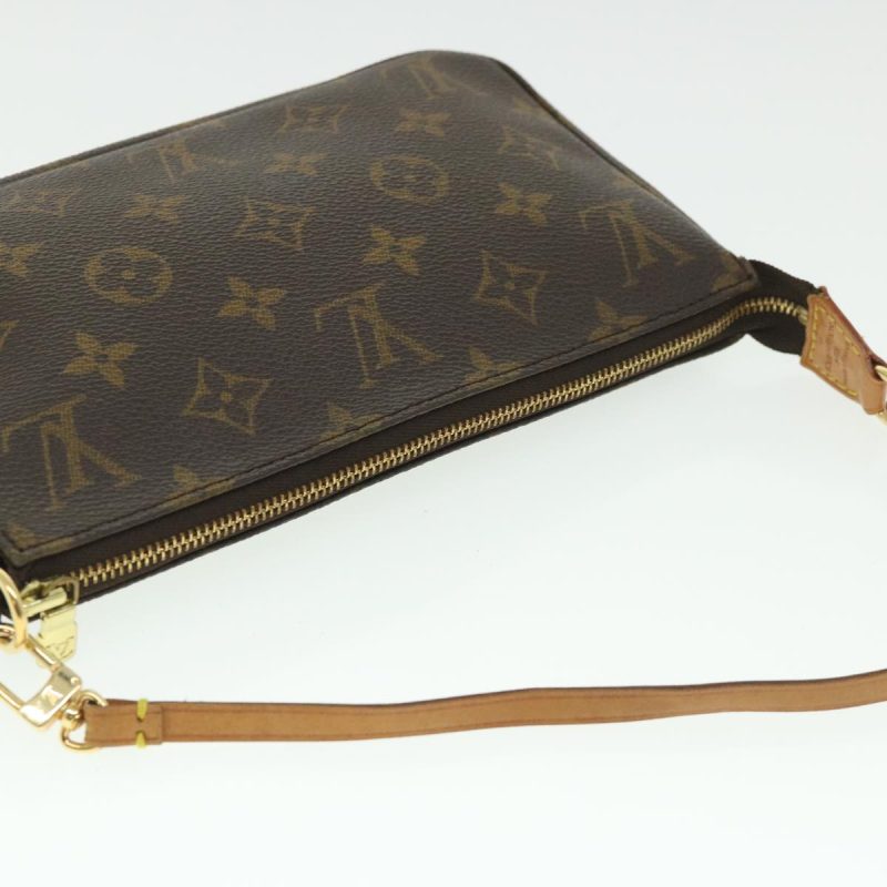 Louis Vuitton Pochette Accessoires  Canvas Clutch Bag - Barde - Image 4