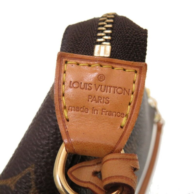 Louis Vuitton Pochette Accessoire  Canvas Clutch Bag - Barde - Image 6