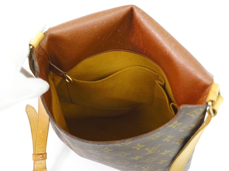 Louis Vuitton Musette Salsa  Canvas Shoulder Bag - Barde - Image 4
