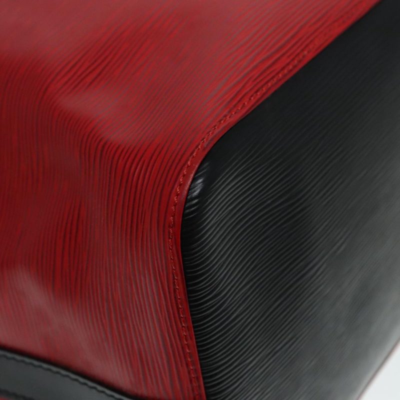 Louis Vuitton Noe  Leather Shoulder Bag - Barde - Image 6