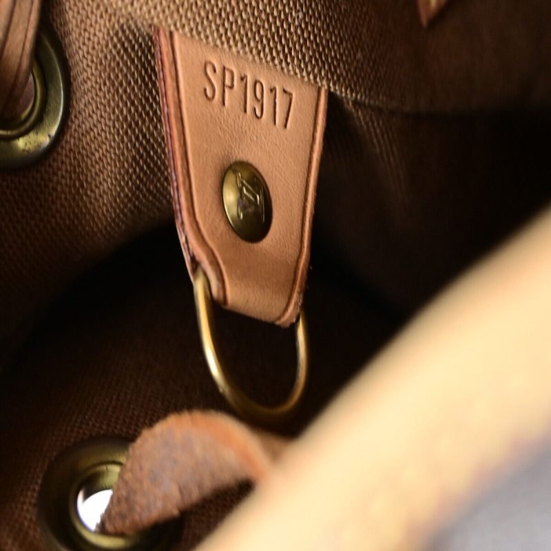 Louis Vuitton Montsouris Mm  Canvas Backpack Bag - Barde - Image 6