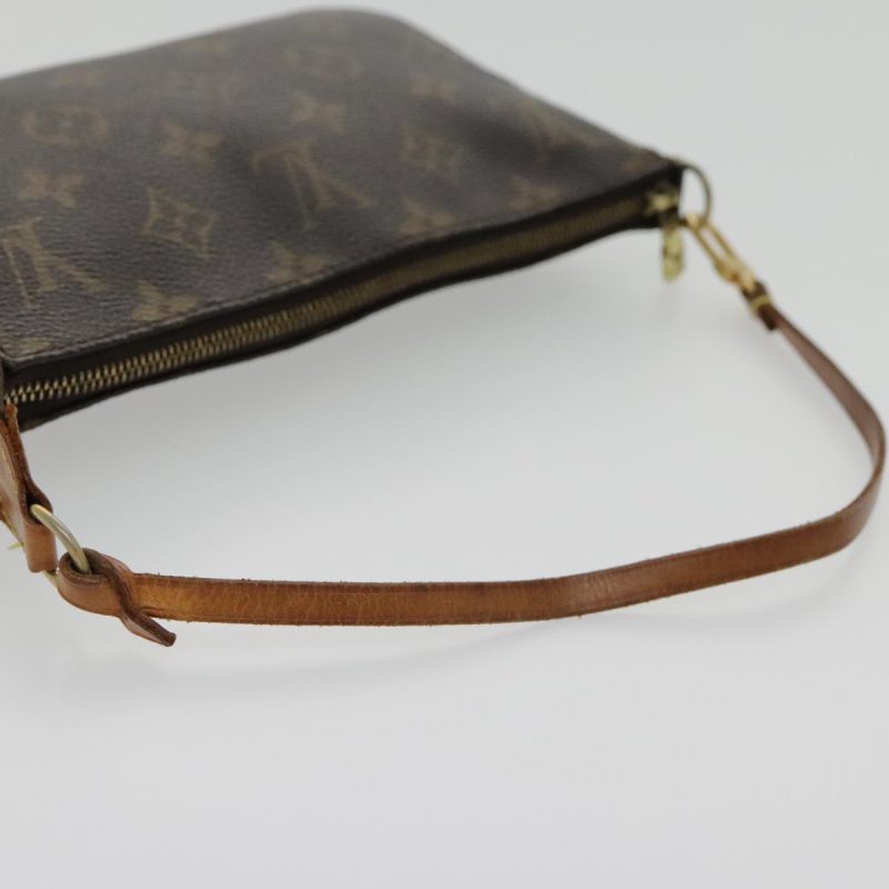 Louis Vuitton Pochette Accessoire  Canvas Clutch Bag - Barde - Image 5