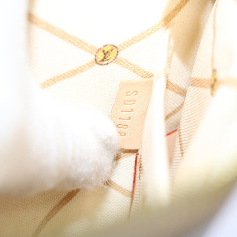 Louis Vuitton Neverfull Pouch  Canvas Clutch Bag - Barde - Image 6