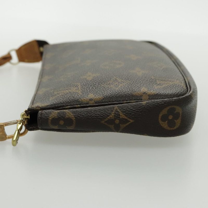Louis Vuitton Pochette Accessoire  Canvas Clutch Bag - Barde - Image 3