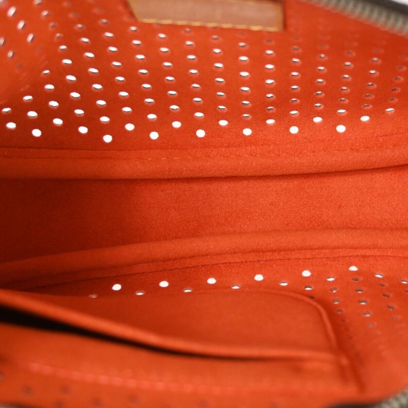 Louis Vuitton Pochette Accessoires  Canvas Clutch Bag - Barde - Image 5