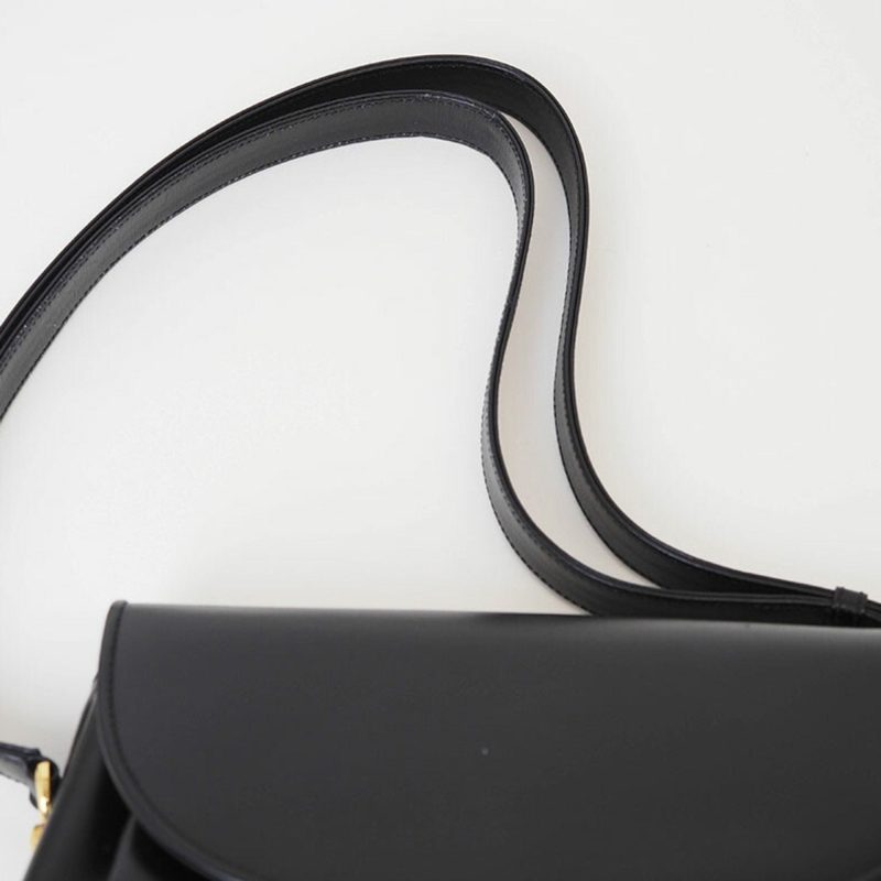 Gucci  Leather Shoulder Bag (Pre-Owned) - Barde - Image 5