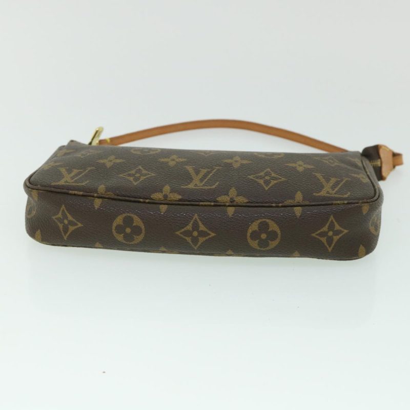 Louis Vuitton Pochette Accessoire  Canvas Clutch Bag - Barde - Image 3