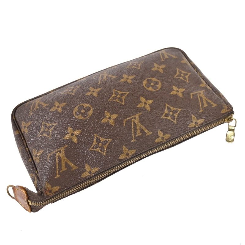 Louis Vuitton Pochette Accessoires  Canvas Clutch Bag - Barde - Image 4