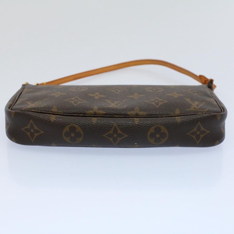 Louis Vuitton Pochette Accessoire  Canvas Clutch Bag - Barde - Image 3