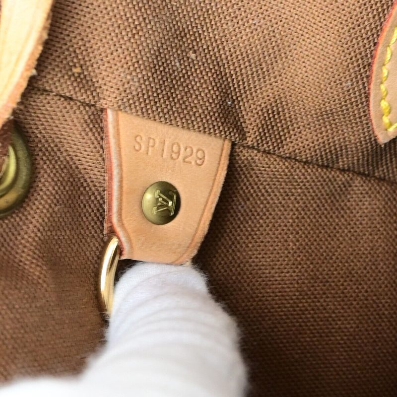 Louis Vuitton Montsouris Mm  Canvas Backpack Bag - Barde - Image 6