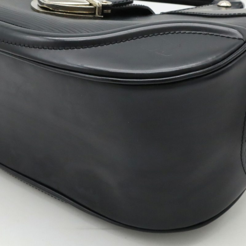 Louis Vuitton Montaigne  Leather Shoulder Bag - Barde - Image 4