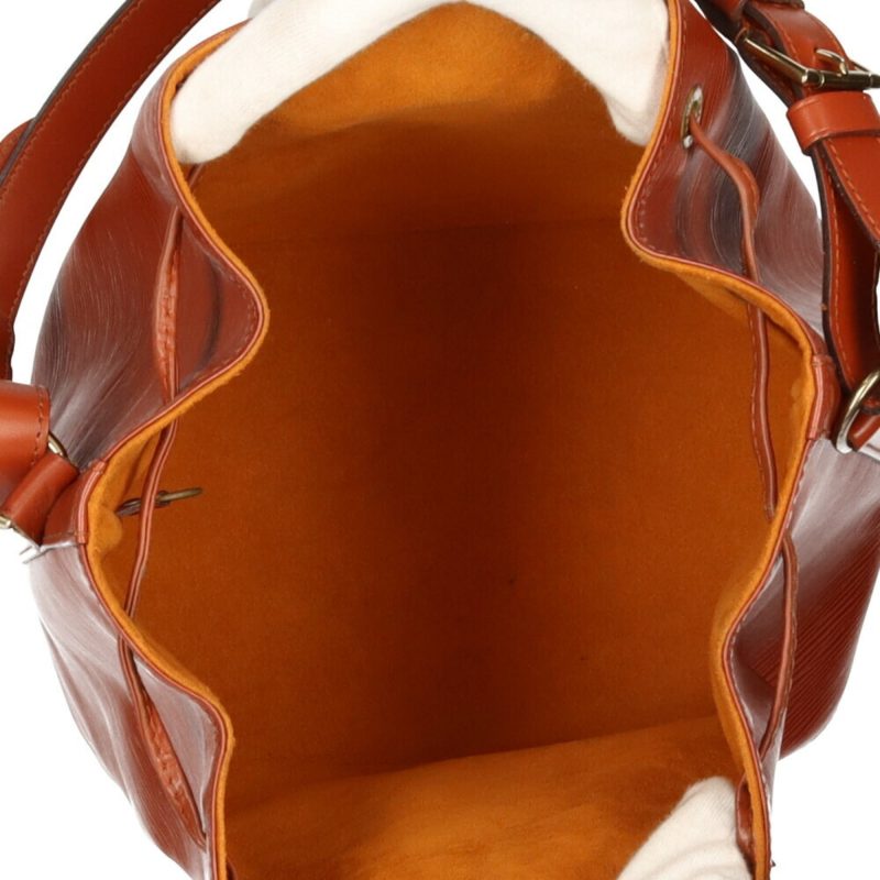 Louis Vuitton Noé  Leather Shoulder Bag - Barde - Image 5