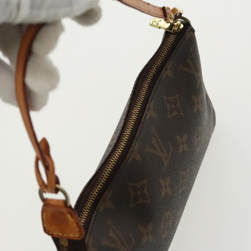 Louis Vuitton Pochette Accessoire  Canvas Clutch Bag - Barde - Image 6