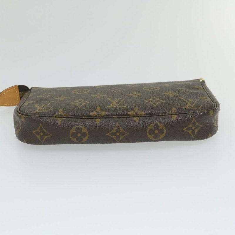 Louis Vuitton Pochette Accessoire  Canvas Clutch Bag - Barde - Image 3