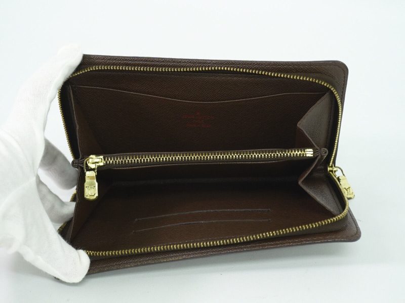 Louis Vuitton Porte Monnaie Zippy  Canvas Wallet - Barde - Image 4