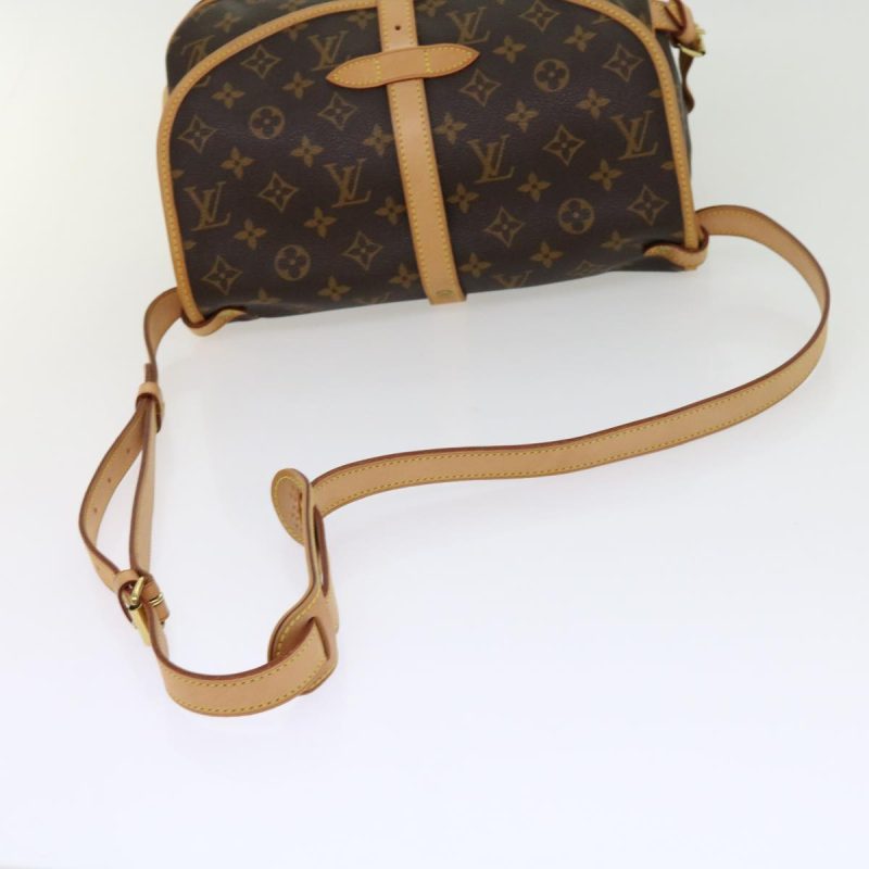Louis Vuitton Saumur  Canvas Shoulder Bag - Barde - Image 4