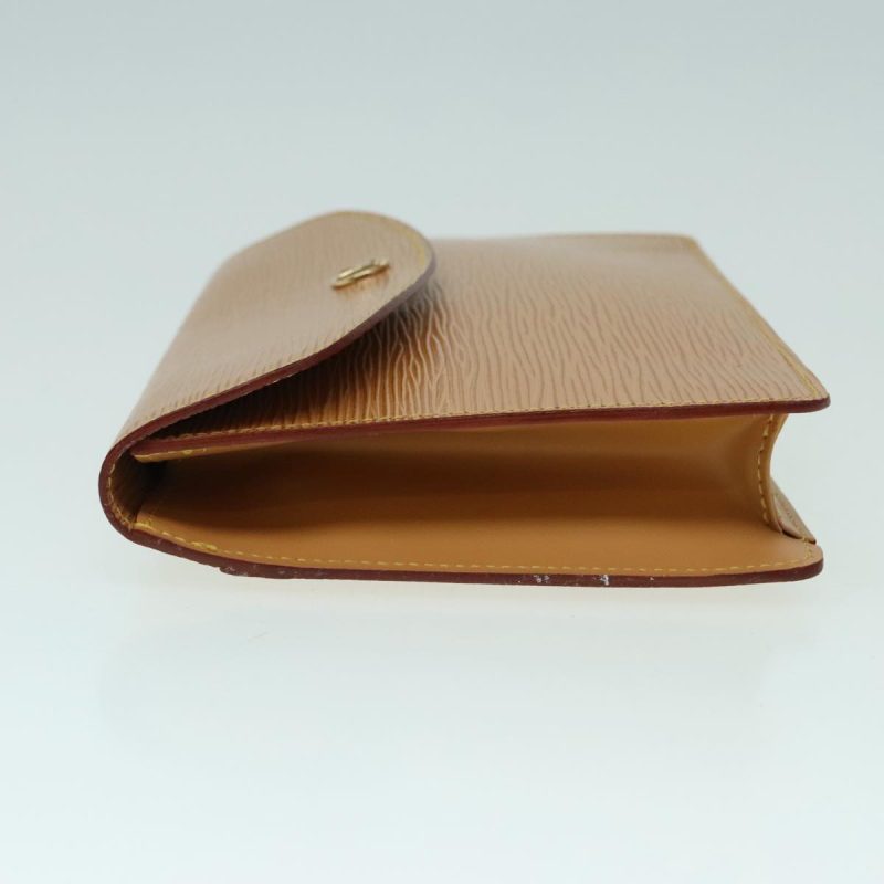 Louis Vuitton Montaigne  Leather Clutch Bag - Barde - Image 4