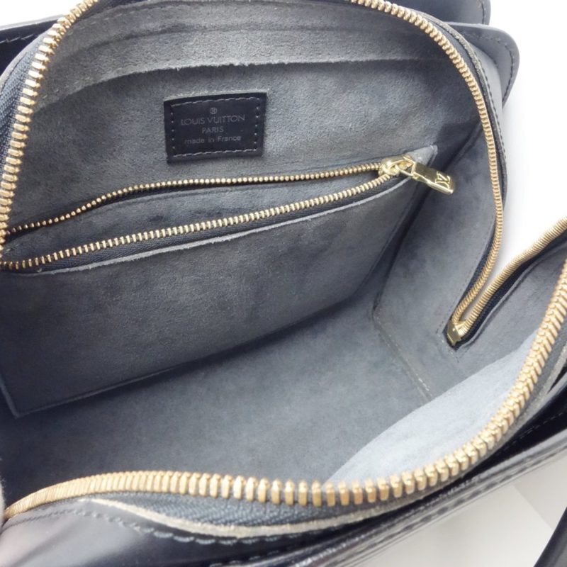 Louis Vuitton Pont Neuf  Leather Handbag - Barde - Image 4