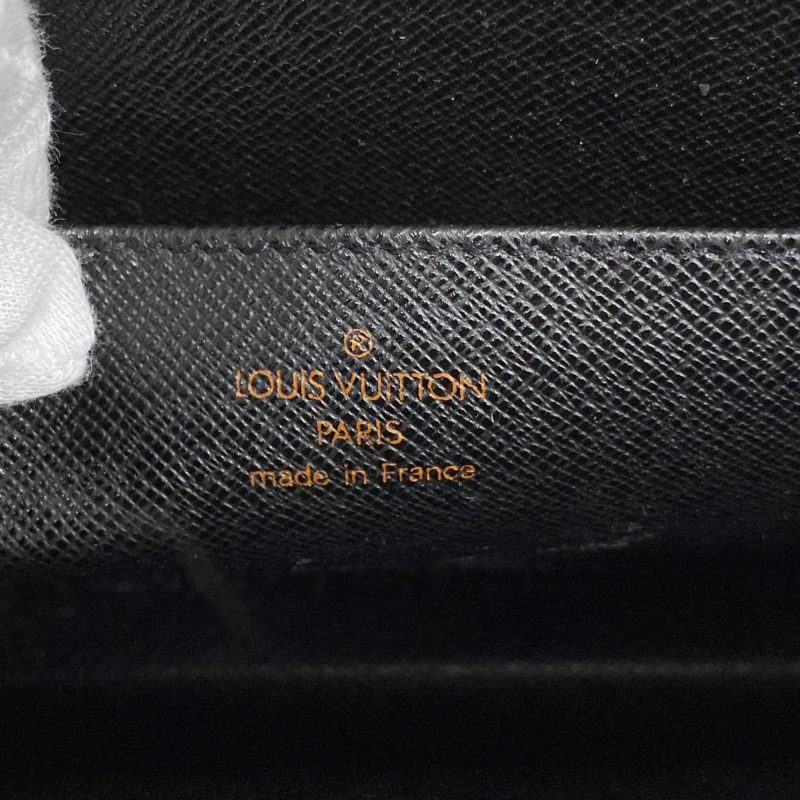 Louis Vuitton Pochette Homme  Leather Clutch Bag - Barde - Image 6