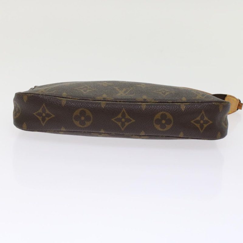 Louis Vuitton Pochette Accessoires  Canvas Clutch Bag - Barde - Image 3