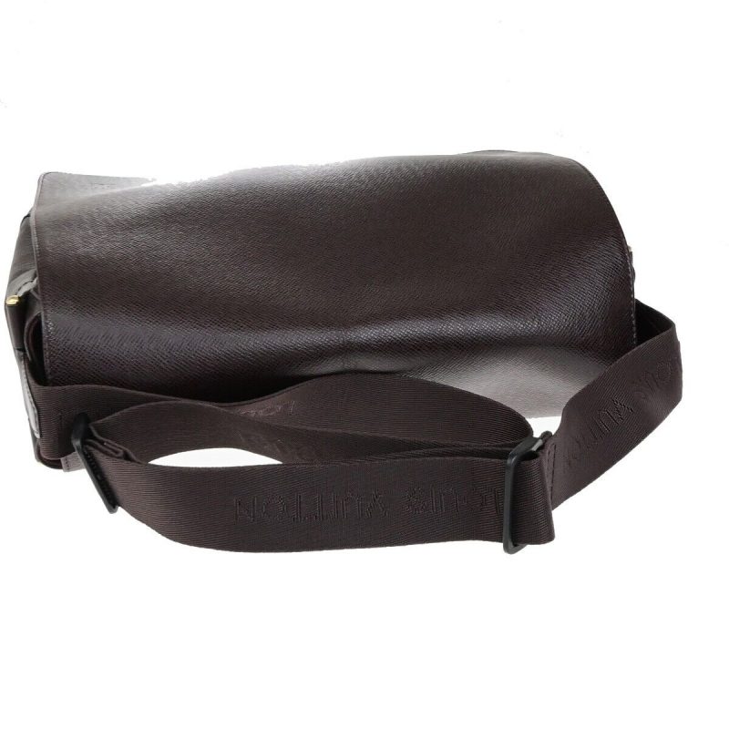 Louis Vuitton Victor  Leather Backpack Bag - Barde - Image 6