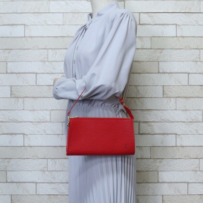 Louis Vuitton Pochette Accessoire  Leather Clutch Bag - Barde - Image 5