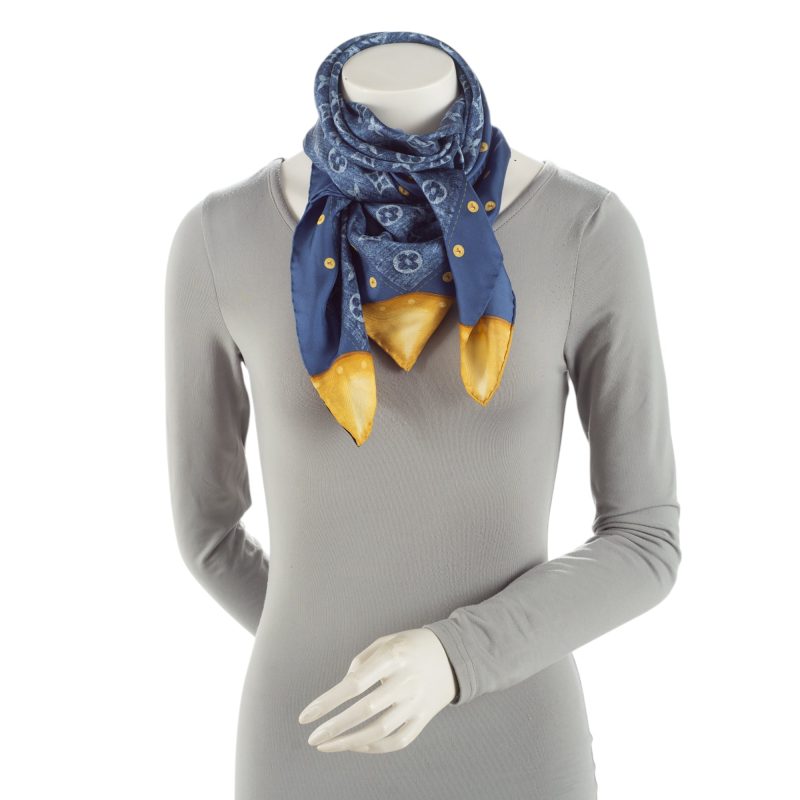 Louis Vuitton Silk Monogram Denim Bandana 90cm Scarf - Barde - Image 3