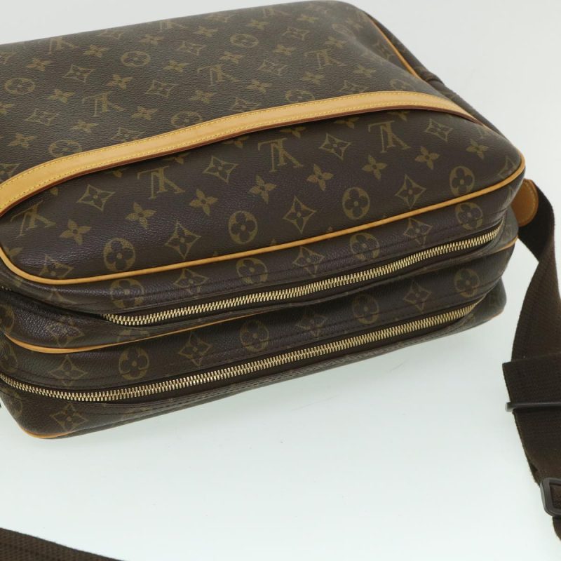 Louis Vuitton Reporter  Canvas Shoulder Bag - Barde - Image 4