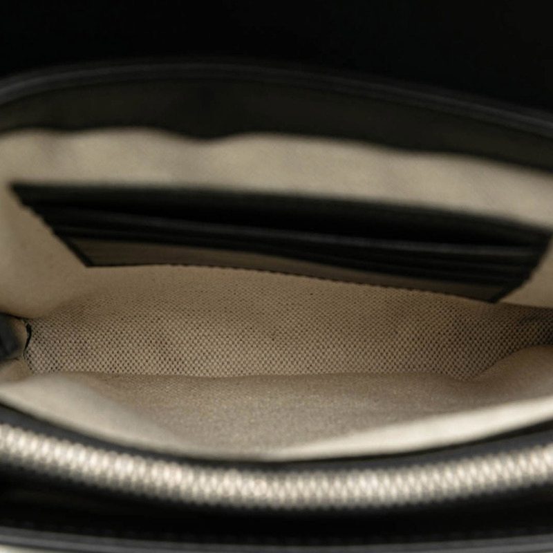 Gucci  Pvc Leather Messenger Bag Shoulder Bag (Pre-Owned) - Barde - Image 4