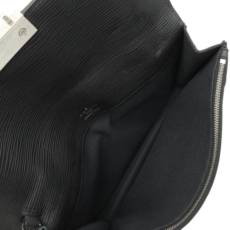 Louis Vuitton Taiga  Leather Clutch Bag - Barde - Image 3
