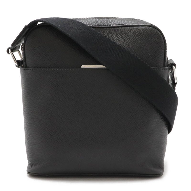 Louis Vuitton Taiga Anton Leather Shoulder Bag M33431 - Barde
