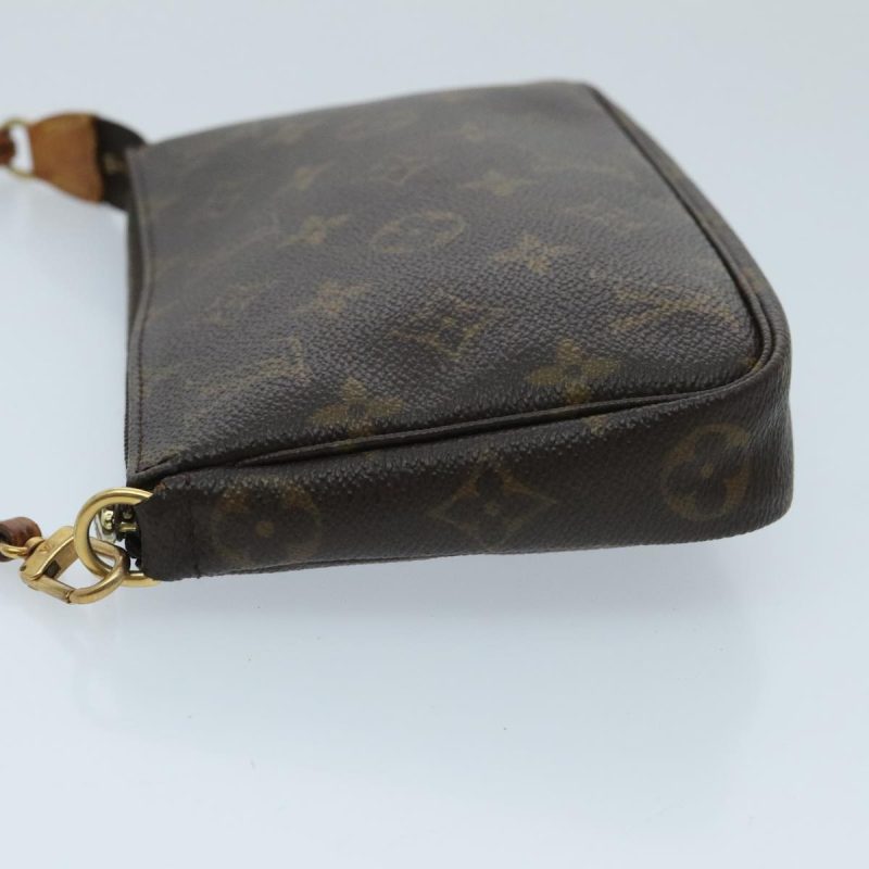 Louis Vuitton Pochette Accessoire  Canvas Clutch Bag - Barde - Image 4