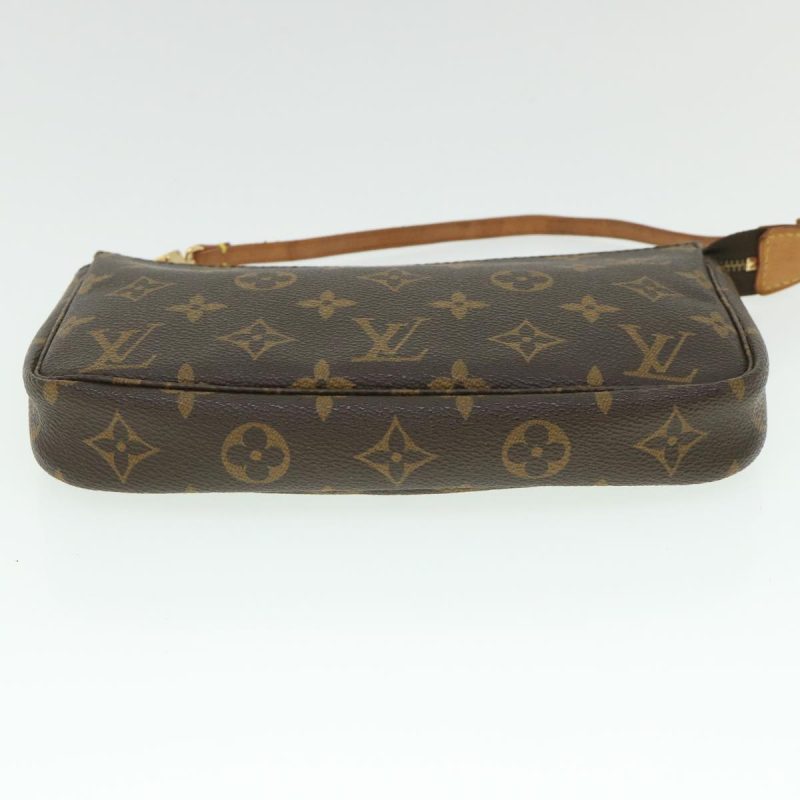 Louis Vuitton Pochette Accessoire  Canvas Clutch Bag - Barde - Image 3
