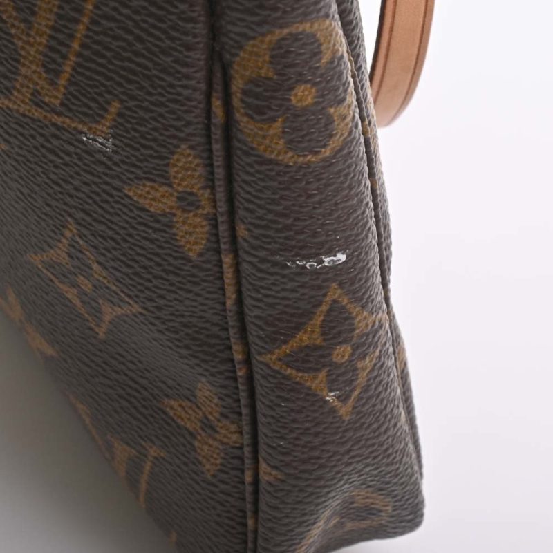 Louis Vuitton Pochette Accessoires  Canvas Clutch Bag - Barde - Image 6