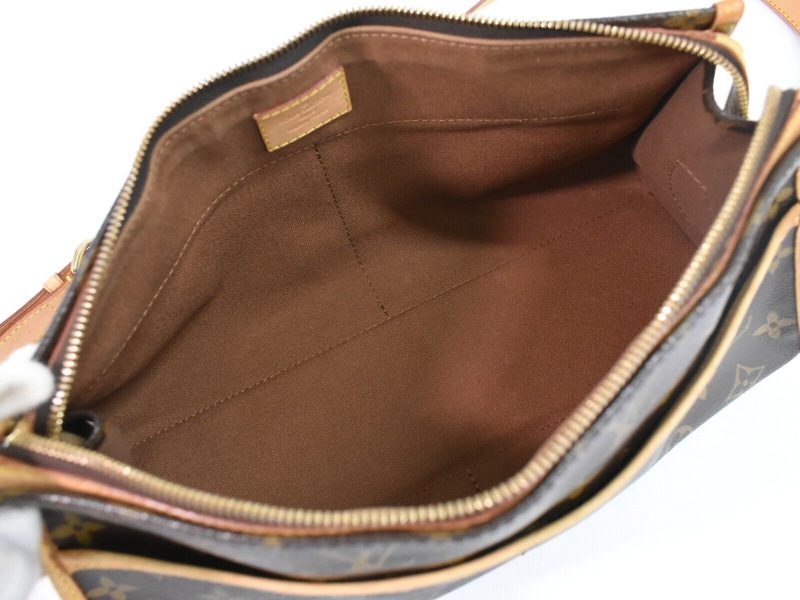 Louis Vuitton Popincourt  Canvas Shoulder Bag - Barde - Image 5