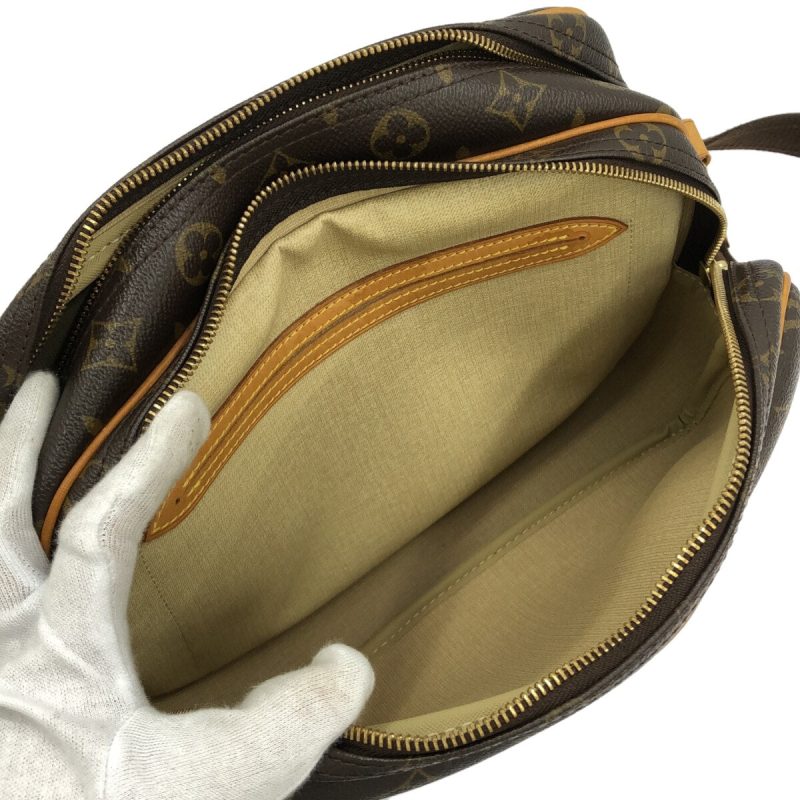 Louis Vuitton Reporter  Canvas Shoulder Bag - Barde - Image 4