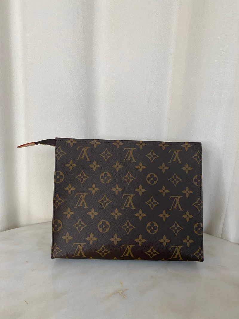 Louis Vuitton Monogram Toiletry Pouch 26 - Barde - Image 2
